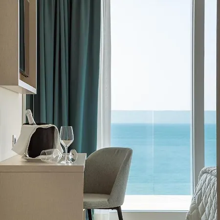 Galassia Suites&spa Hotel