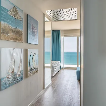 Galassia Suites&spa 4*
