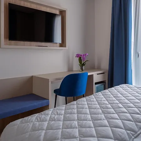 Galassia & 4* 리도 디 예솔로