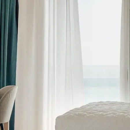 Galassia & 호텔 리도 디 예솔로