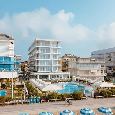 호텔 Galassia & 리도 디 예솔로