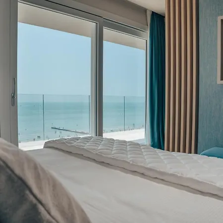 Galassia Suites&spa Hotel 4*