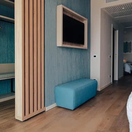 Galassia & 4* 리도 디 예솔로