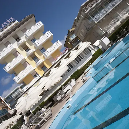 Galassia & 호텔 리도 디 예솔로