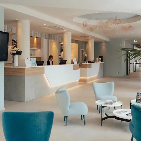 Hotell Galassia & 4*