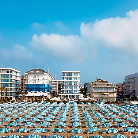 Hotel Galassia & 4*
