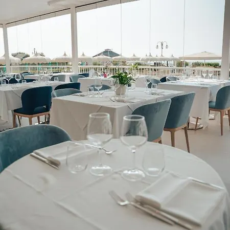 Galassia & Hotel 4*