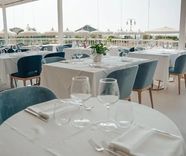 Galassia & Hotel 4*